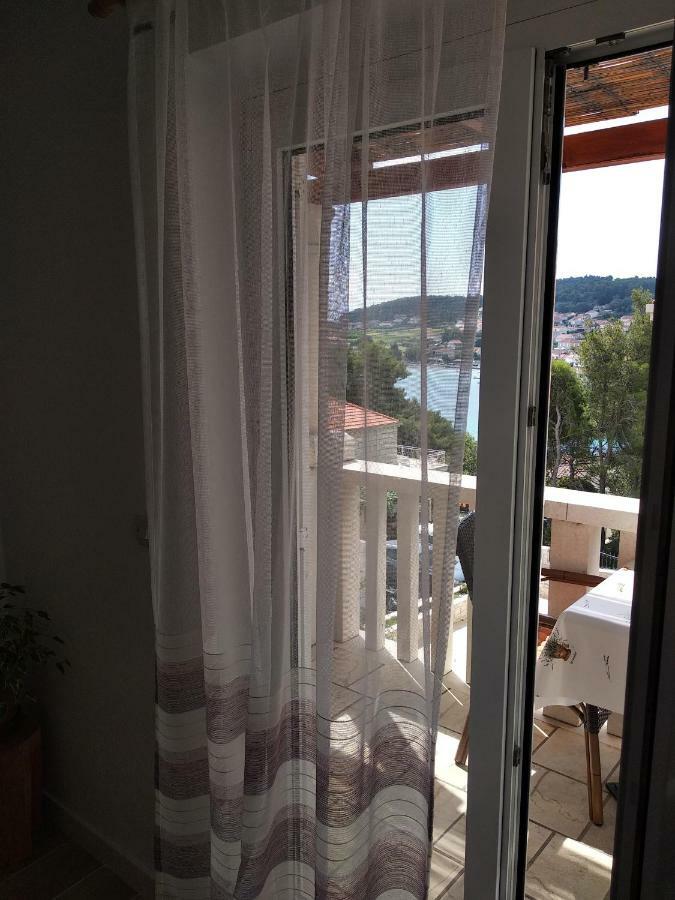 Apartments Luka 룸바르다 외부 사진